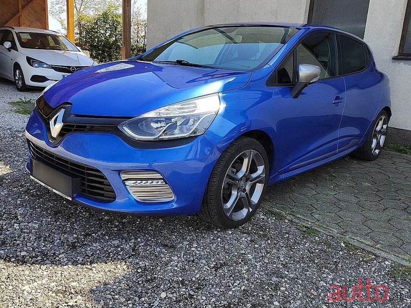 2015' Renault Clio photo #6