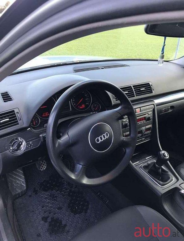 2001' Audi A4 photo #2