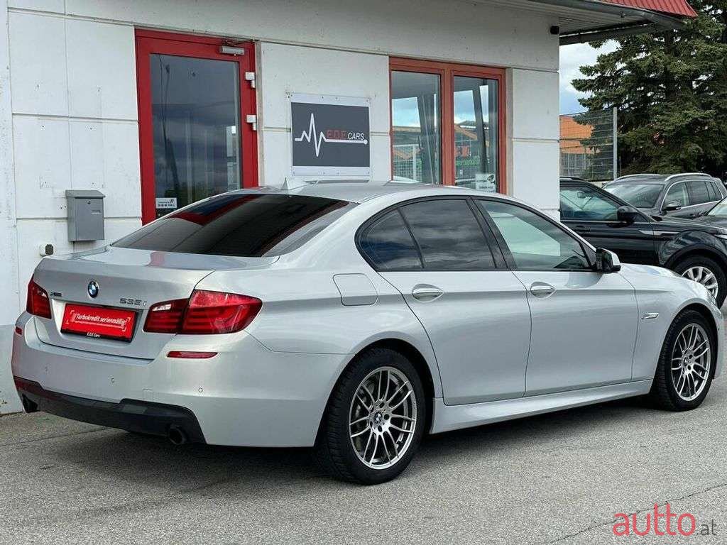2013' BMW 5Er-Reihe photo #1