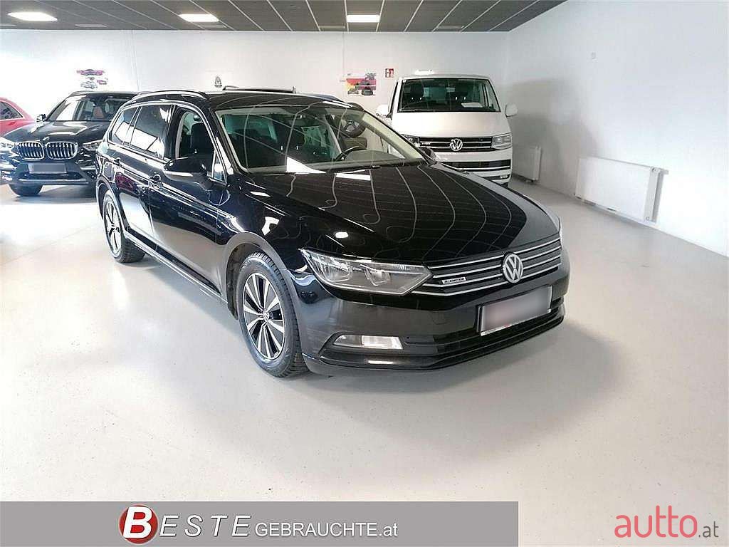 2016' Volkswagen Passat photo #1