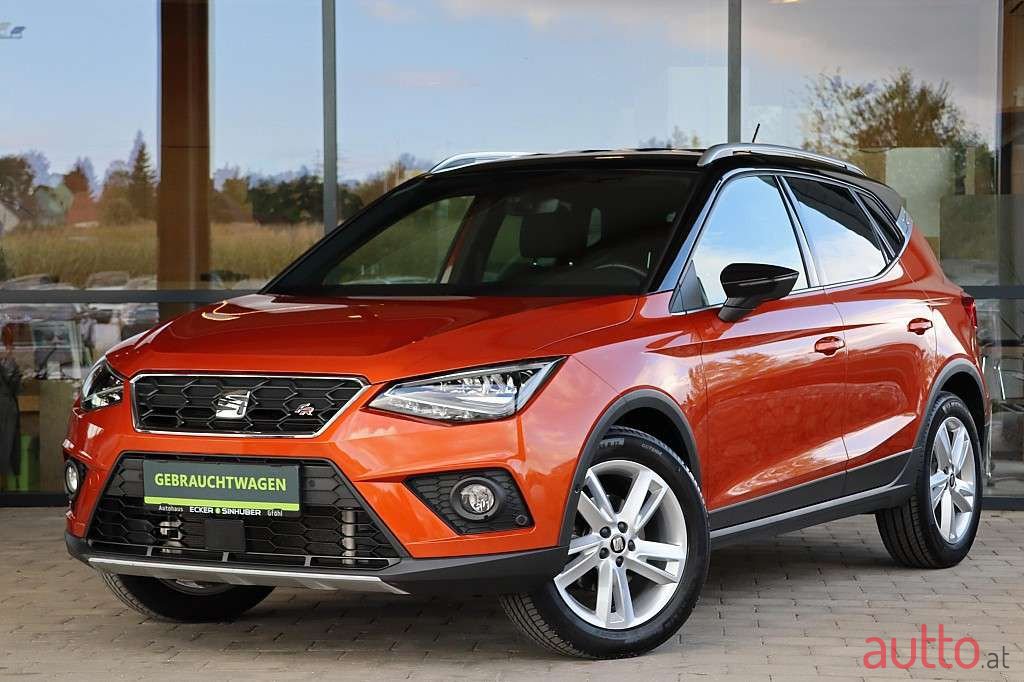 2020' SEAT Arona photo #1