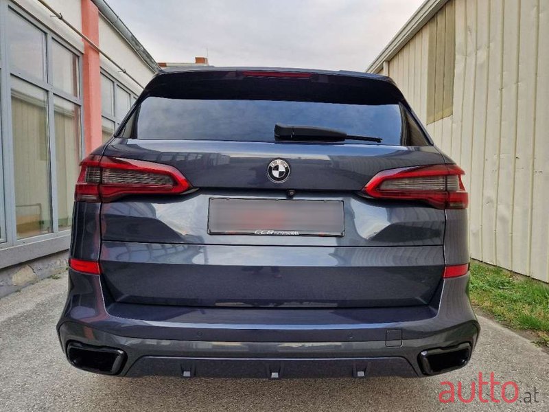 2019' BMW X5 photo #6