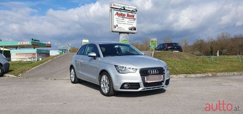 2012' Audi A1 photo #1