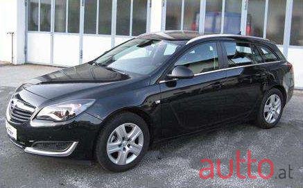 2016' Opel Insignia photo #2
