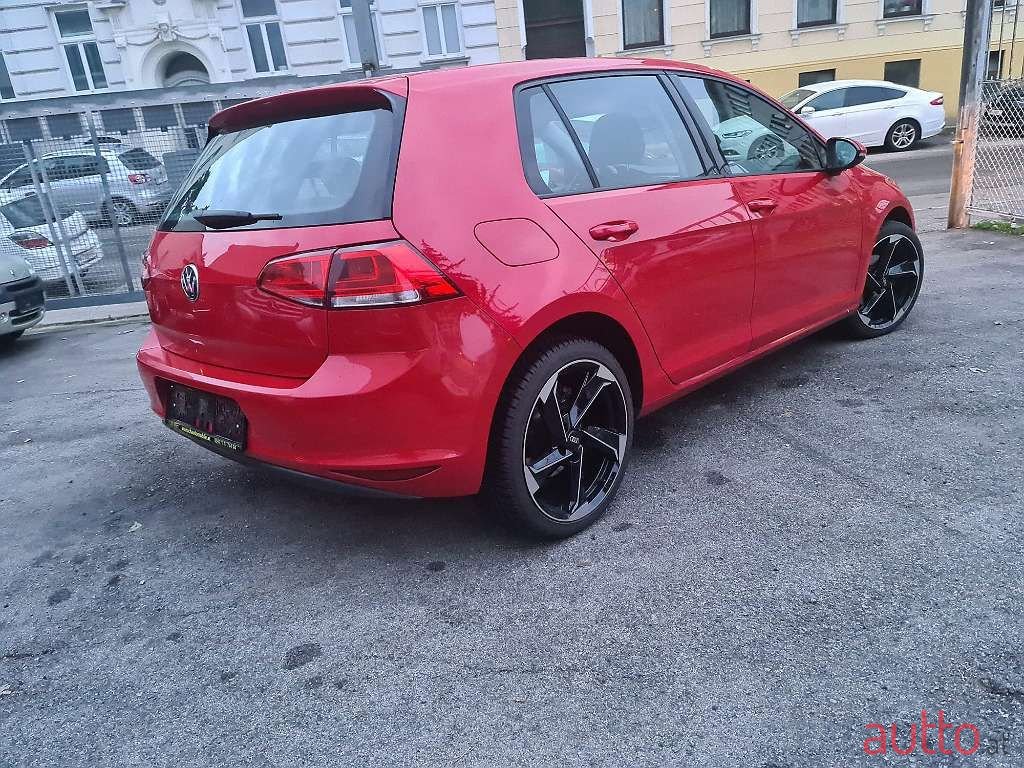 2014' Volkswagen Golf photo #4