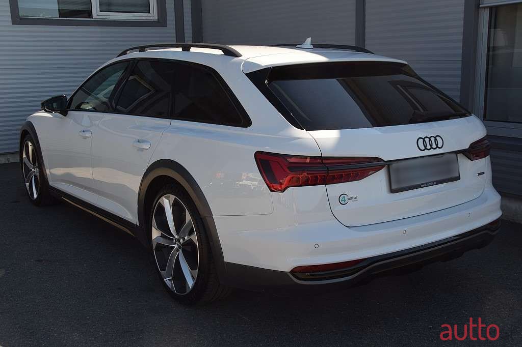 2019' Audi A6 photo #4