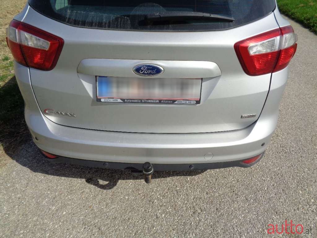 2012' Ford C-MAX photo #3