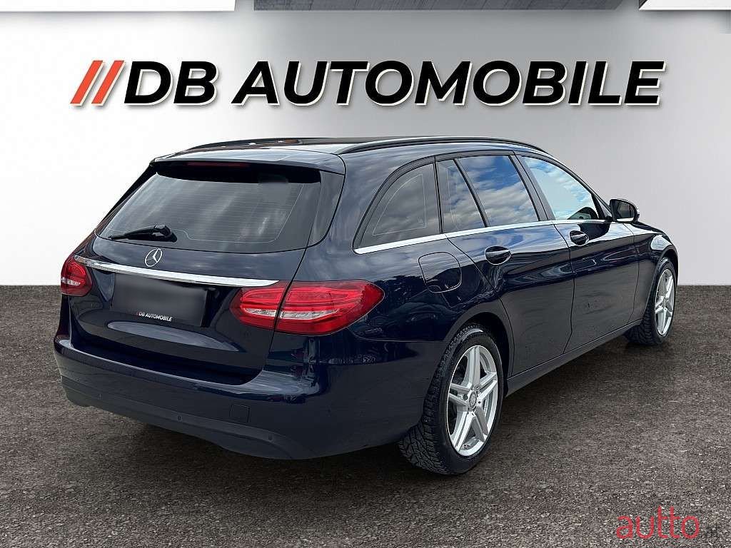 2015' Mercedes-Benz C-Klasse photo #5