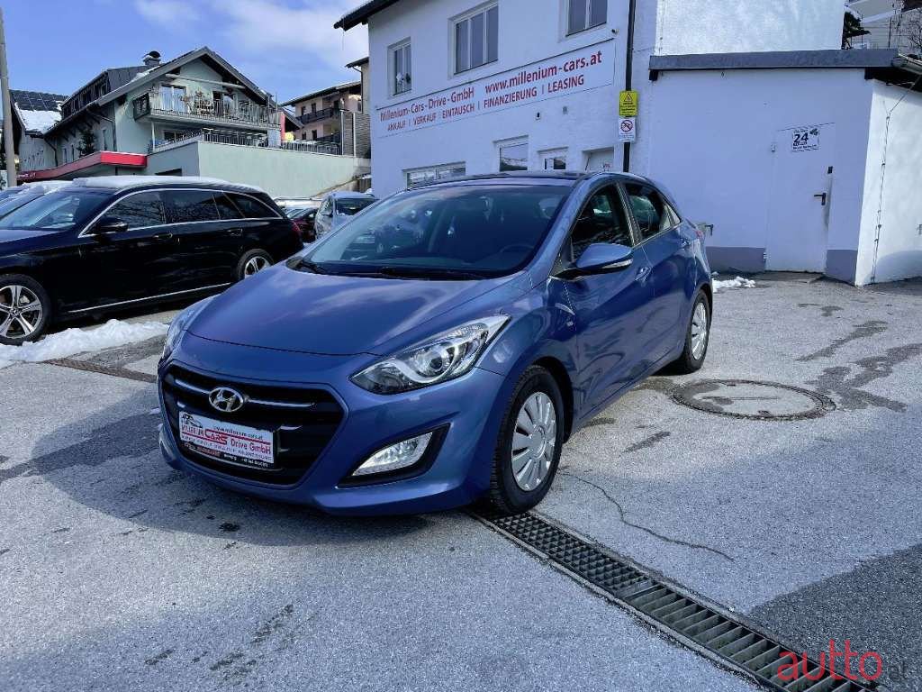 2015' Hyundai i30 photo #1