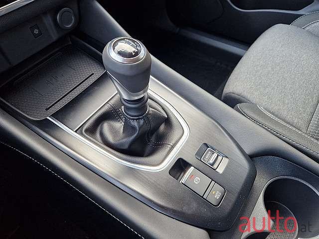 2023' Nissan Qashqai photo #4