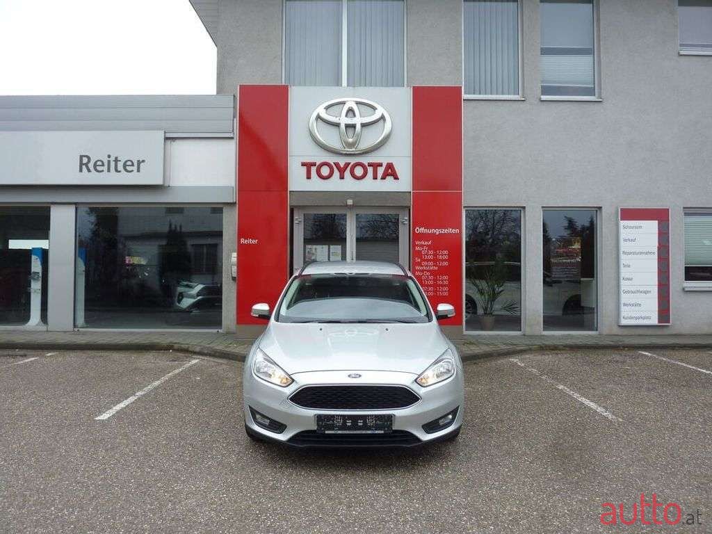 2017' Ford Focus photo #1