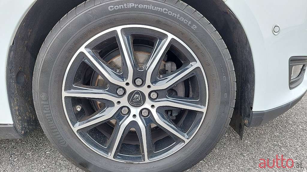 2018' Ford Focus photo #5