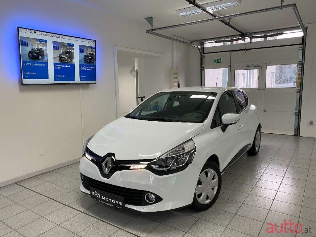 2016' Renault Clio photo #1