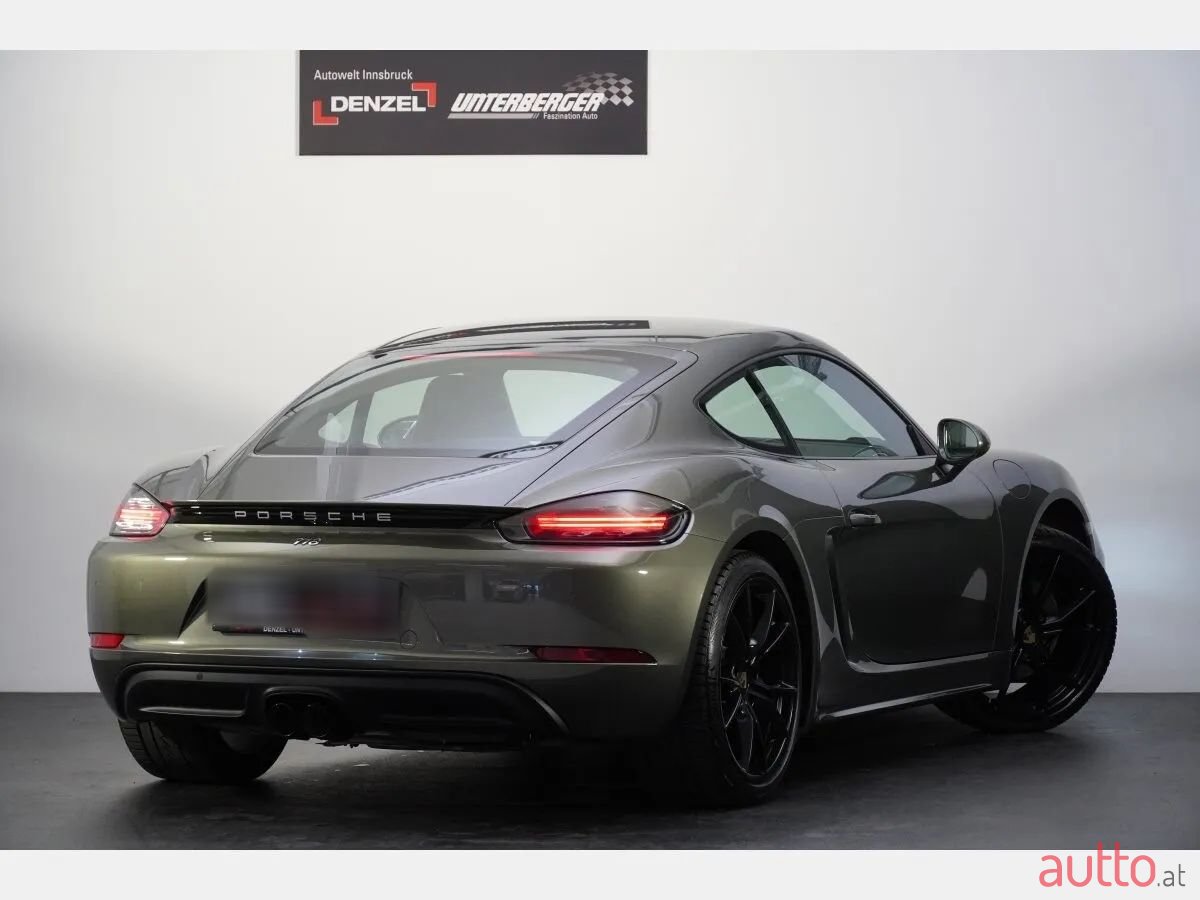 2023' Porsche 718 photo #3