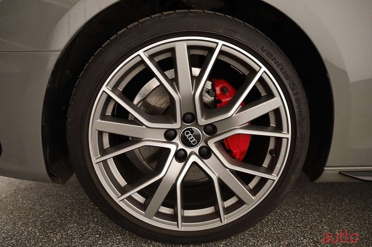 2022' Audi A4 photo #3