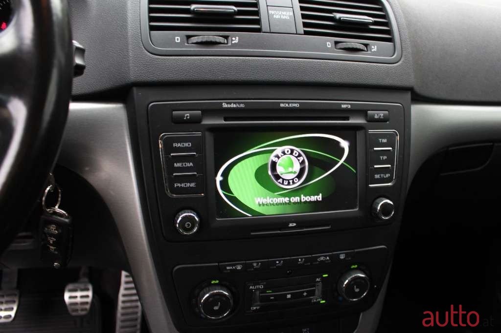2010' Skoda Yeti photo #4