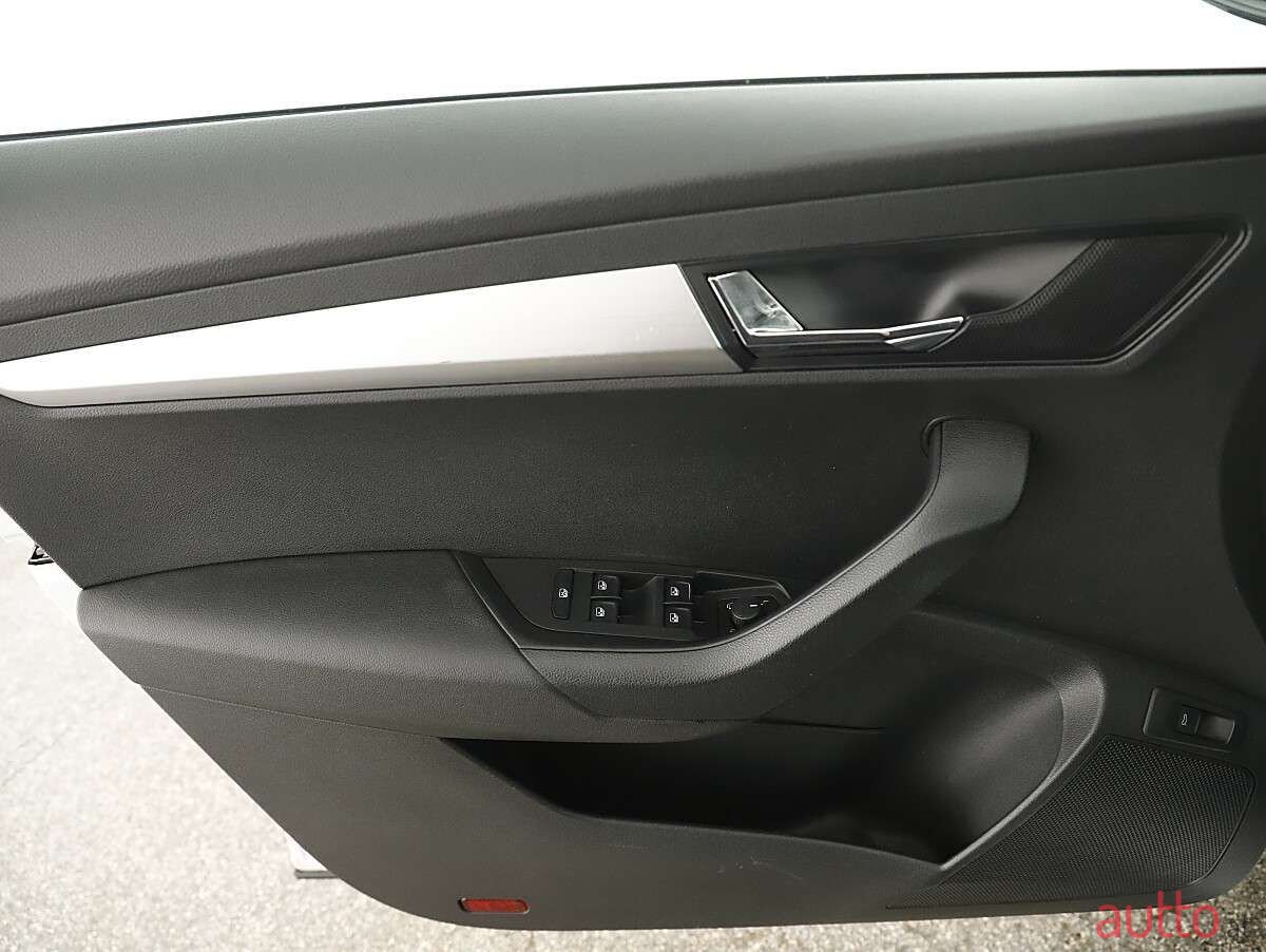 2021' Skoda Karoq photo #4