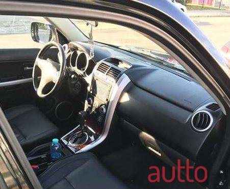 2007' Suzuki Vitara photo #3