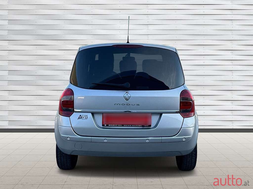 2010' Renault Modus photo #4
