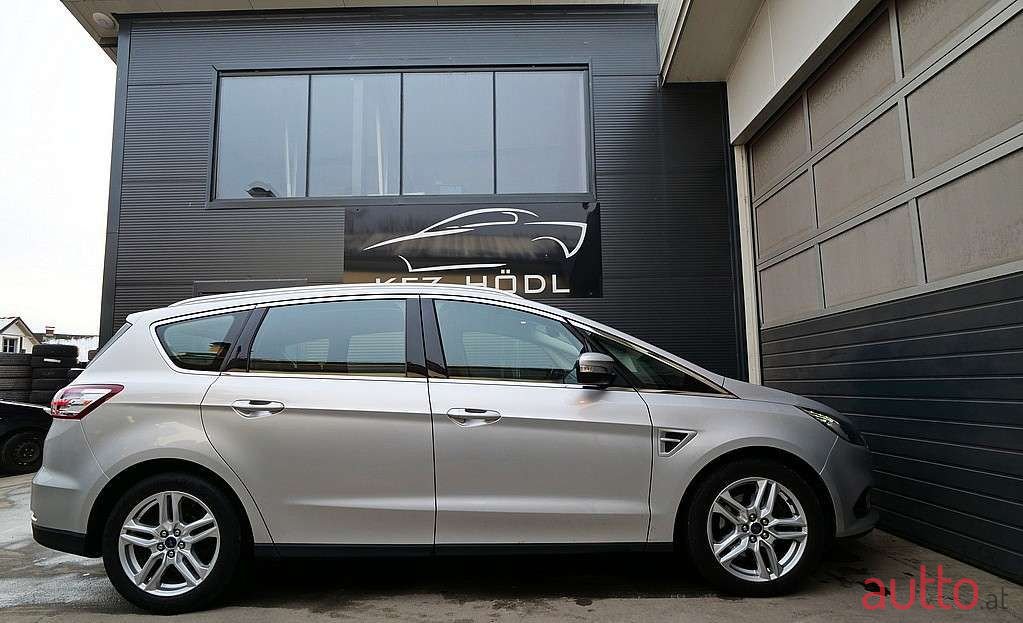 2015' Ford S-Max photo #4