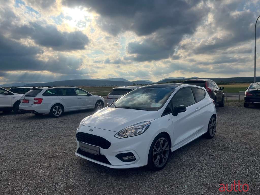 2018' Ford Fiesta photo #1