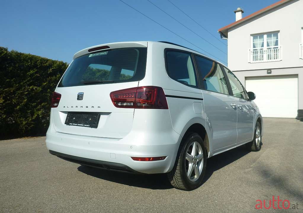 2017' SEAT Alhambra photo #4