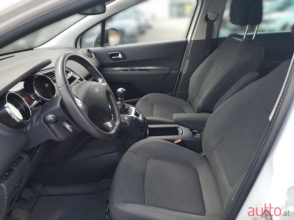 2016' Peugeot 5008 photo #4