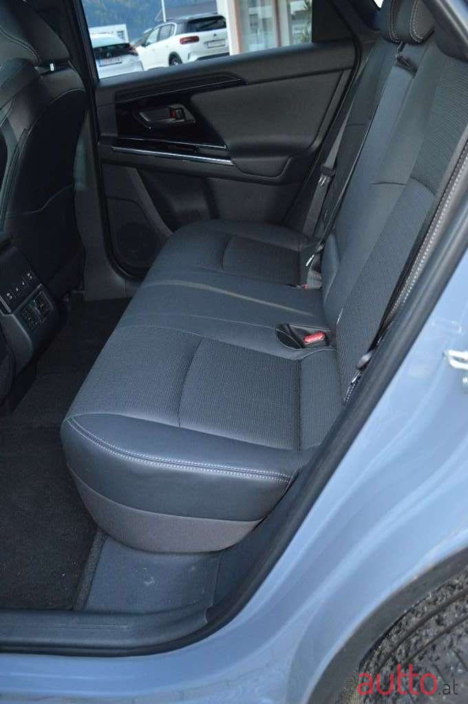 2022' Subaru Solterra photo #5