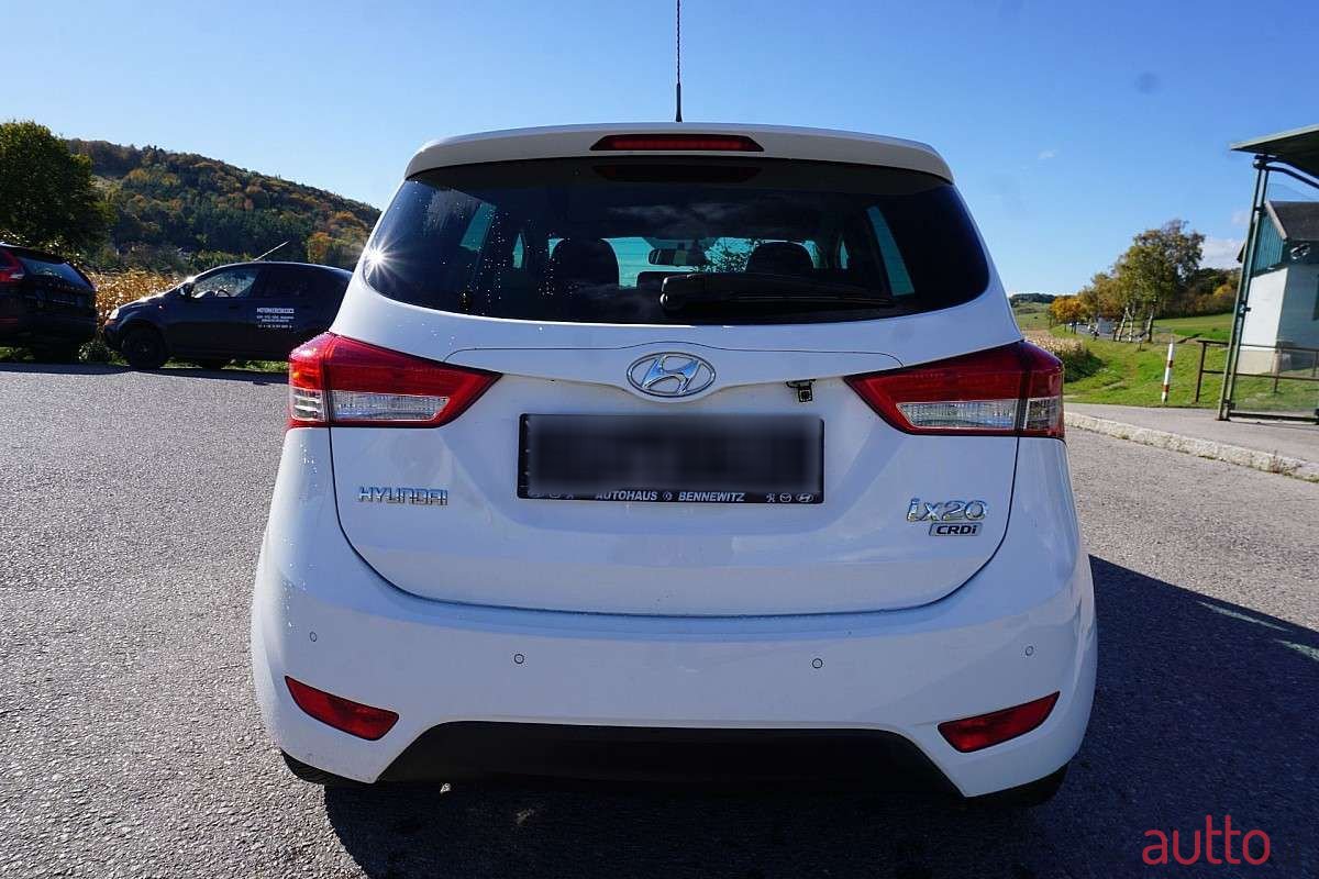 2014' Hyundai ix20 photo #5