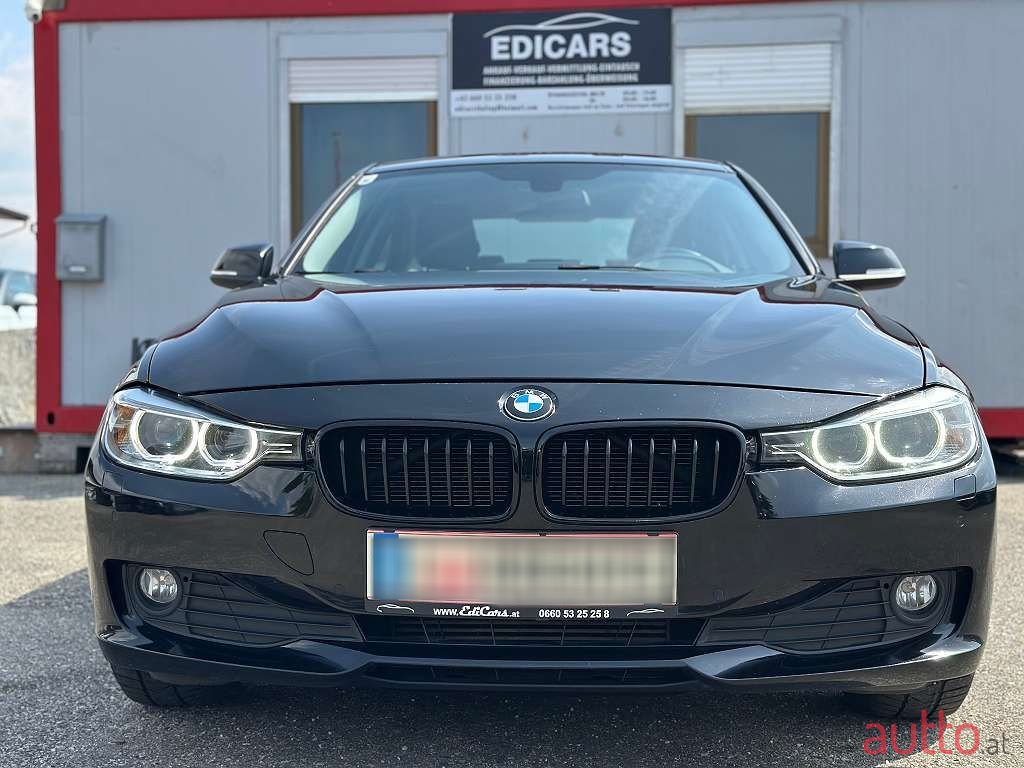 2012' BMW 3Er-Reihe photo #3