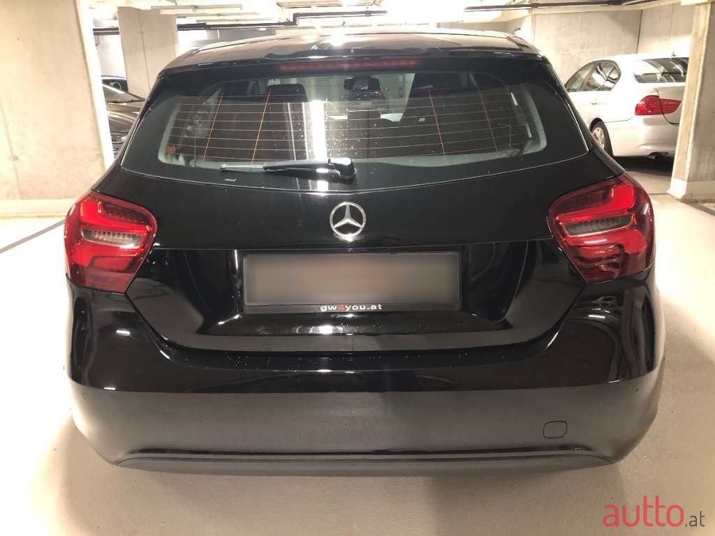 2018' Mercedes-Benz A-Klasse photo #4