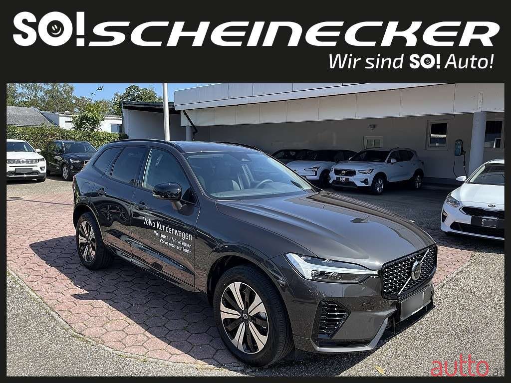 2024' Volvo XC60 photo #1