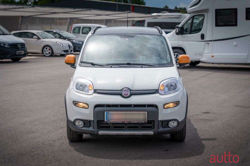 2014' Fiat Panda photo #6