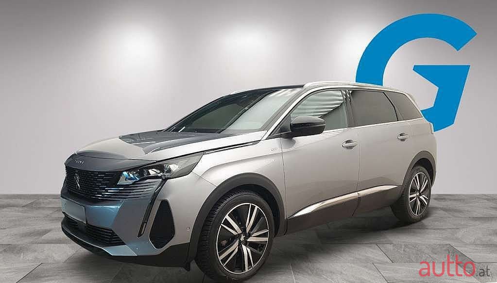 2021' Peugeot 5008 photo #1