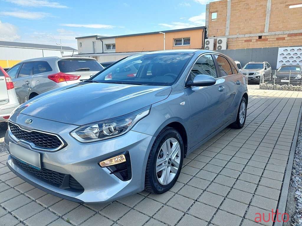 2020' Kia Ceed photo #3