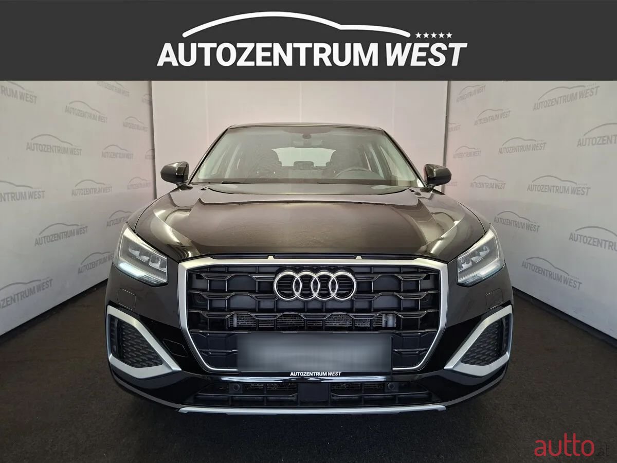2023' Audi Q2 photo #2