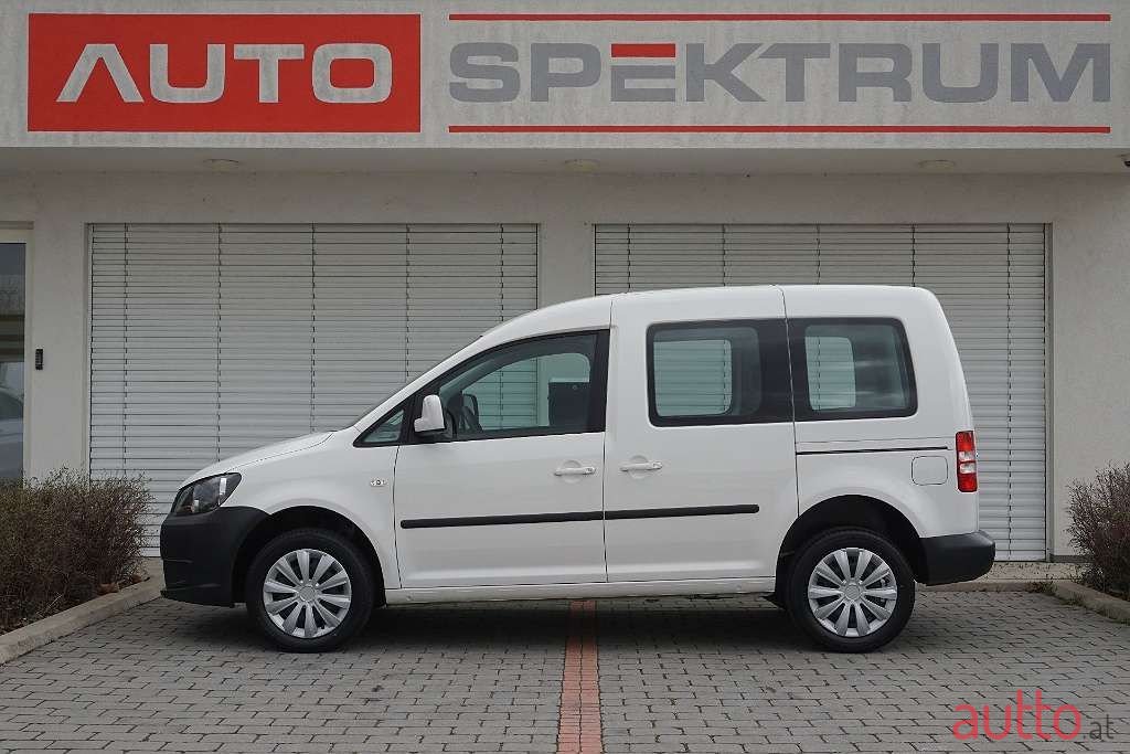 2015' Volkswagen Caddy photo #2