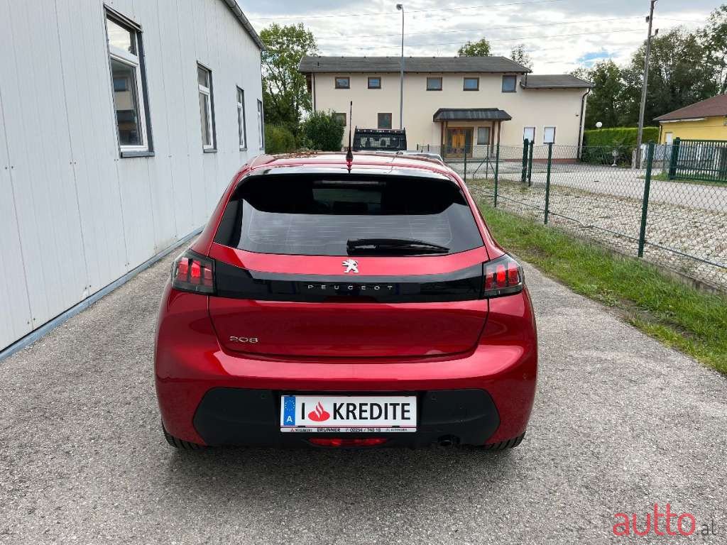 2021' Peugeot 208 photo #5