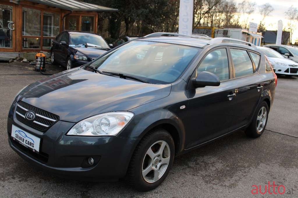 2009' Kia Ceed photo #3