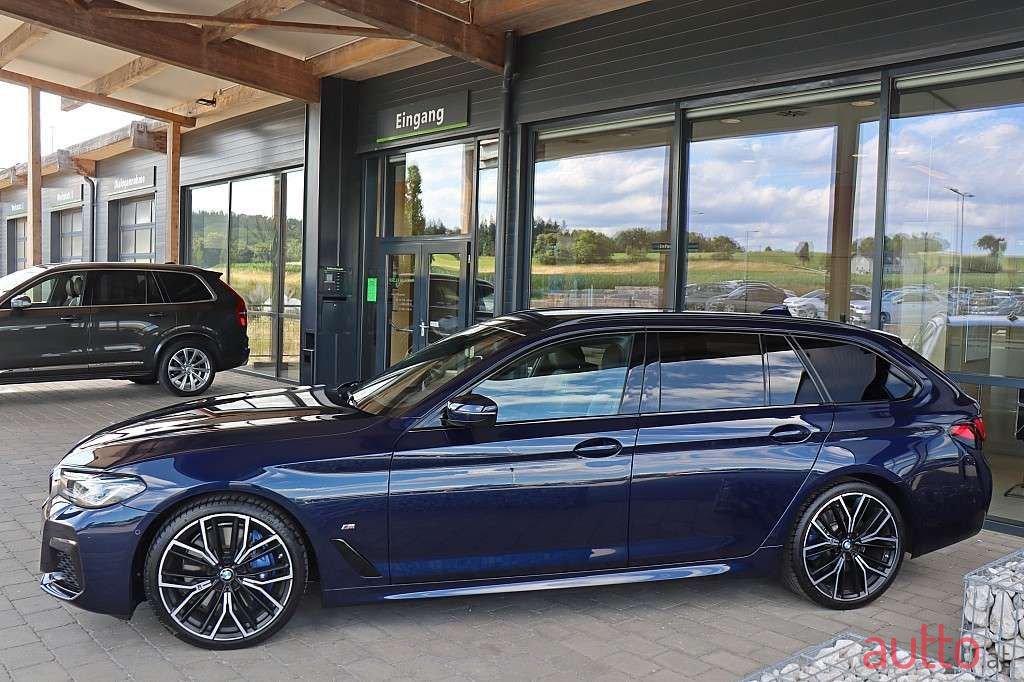 2022' BMW 5Er-Reihe photo #2