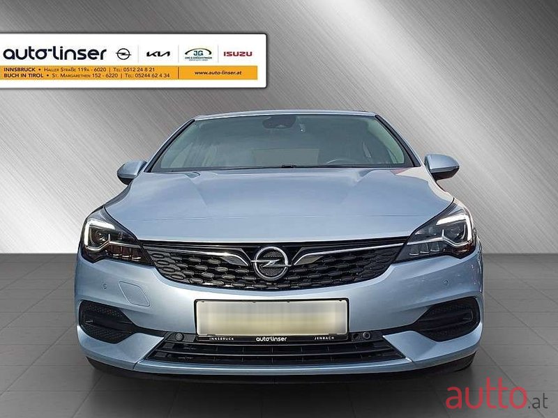 2020' Opel Astra photo #2