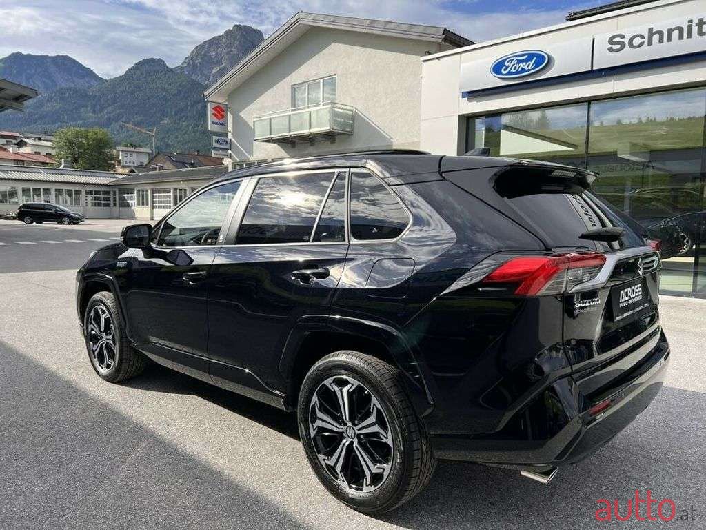 2022' Suzuki Across photo #5