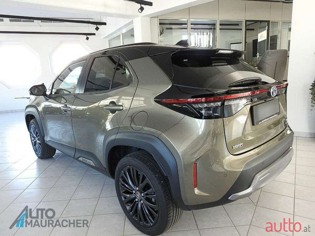 2023' Toyota Yaris Cross photo #4