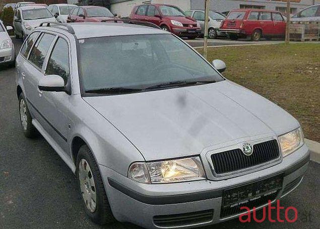 2010' Skoda Octavia photo #1