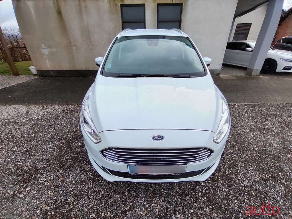 2019' Ford Galaxy photo #2