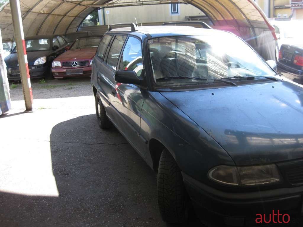 1997' Opel Astra photo #2