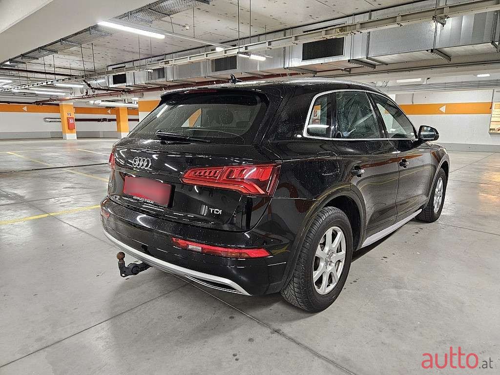 2018' Audi Q5 photo #6