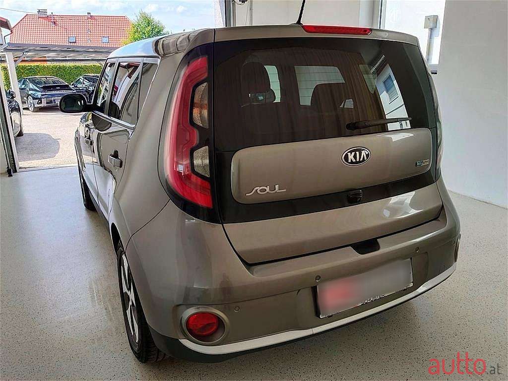 2015' Kia Soul photo #4