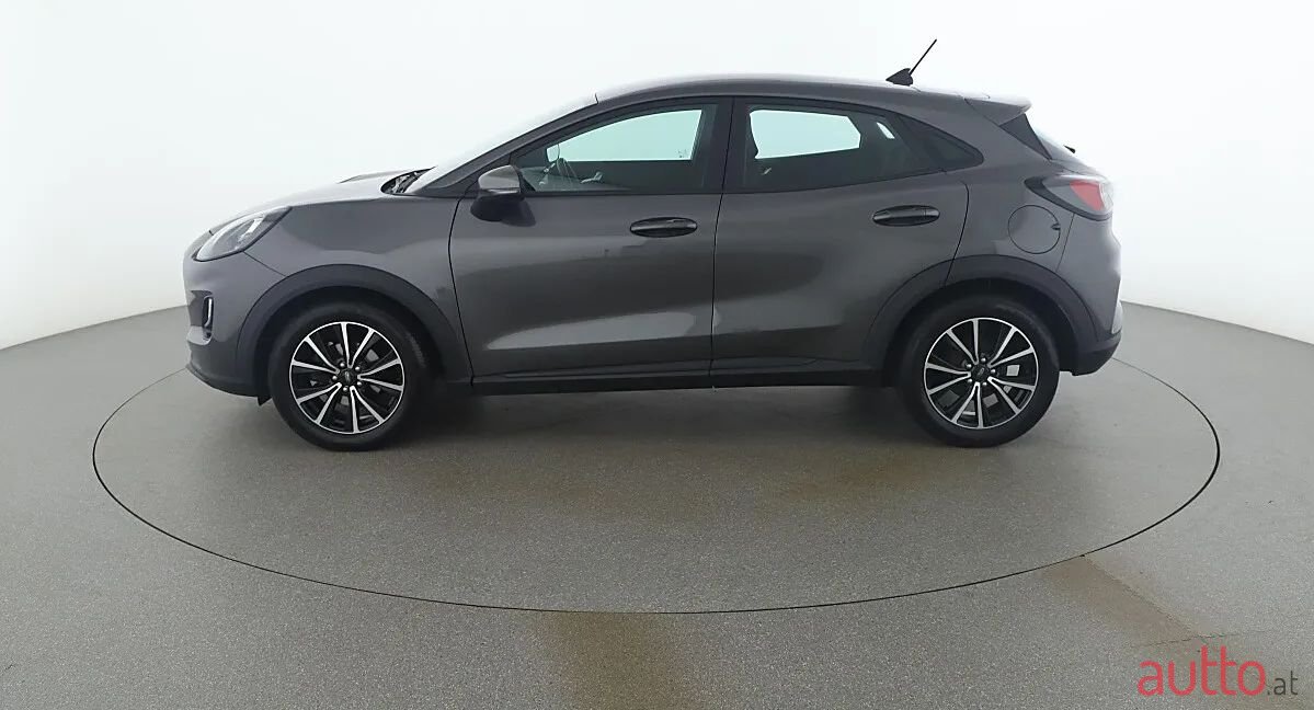 2021' Ford Puma photo #2