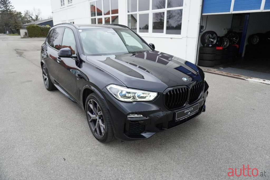 2021' BMW X5 photo #3